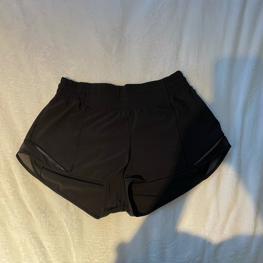 Lululemon Hotty Hot shorts